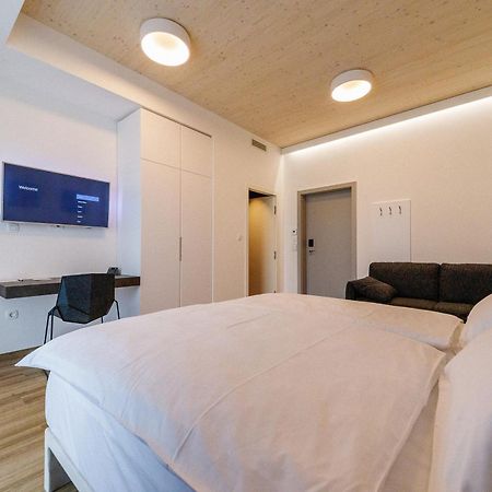 Wud Hotel 卢布尔雅那 外观 照片
